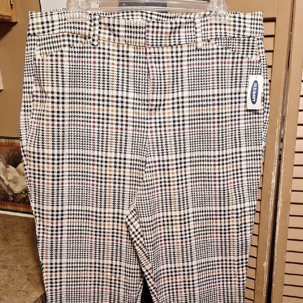 Old Navy Pixie Plaid Pants.